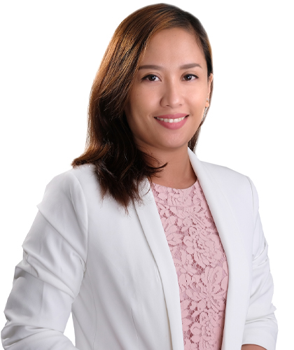 Murillo Plastic Surgery staff Ellen